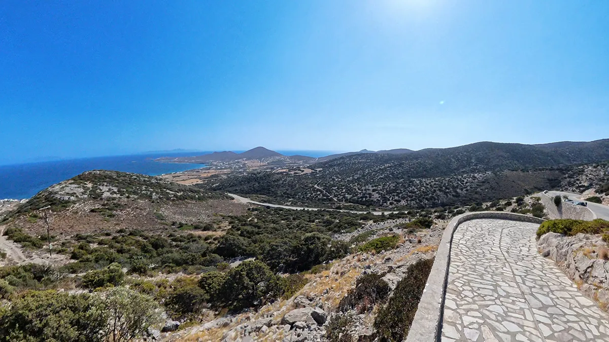 Monte de Agios Ioannis (ou Colina de São João) em Antiparos. 